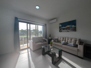 Beautiful apartment 3 min from airport
